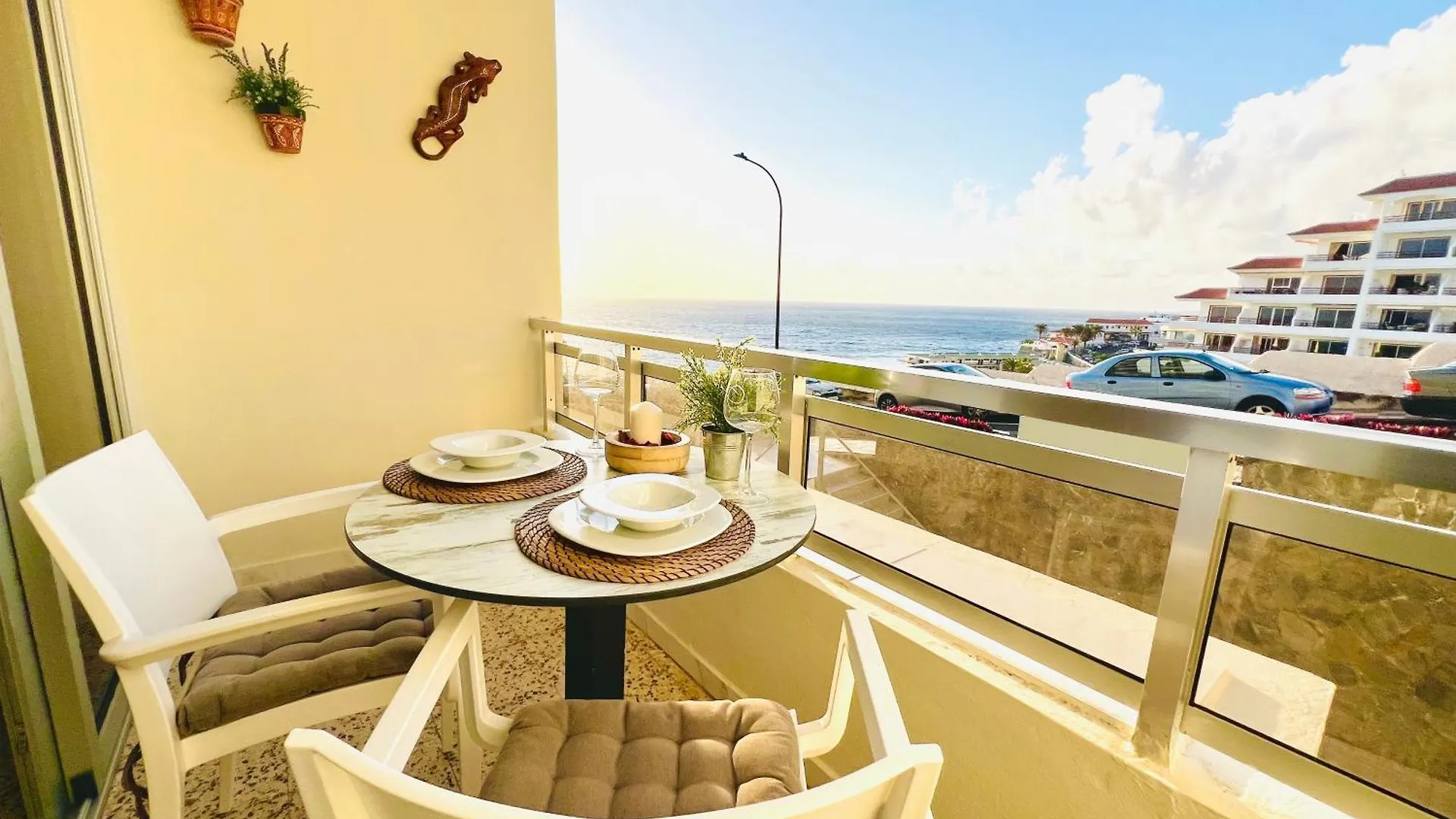 Apartamentos Arenas Negras Puerto Santiago Puerto de Santiago