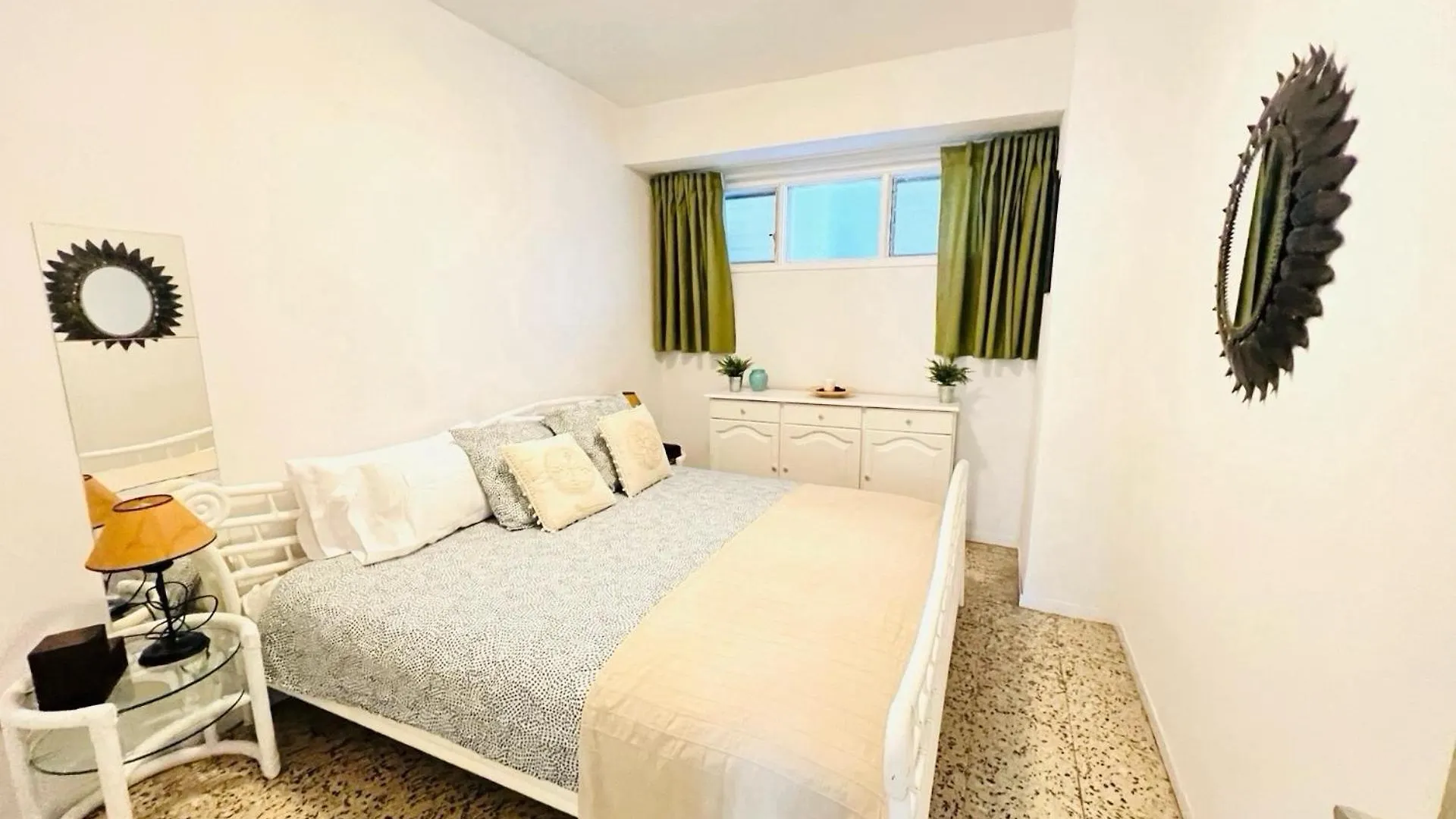 Apartamentos Arenas Negras Puerto Santiago Puerto de Santiago  0*, Puerto de Santiago (Tenerife)