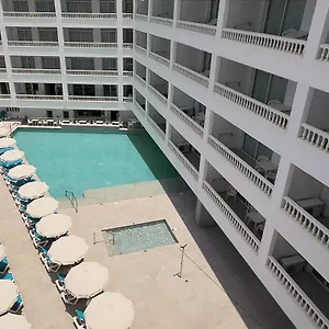 4* Отель Bluesea Lagos De Cesar
