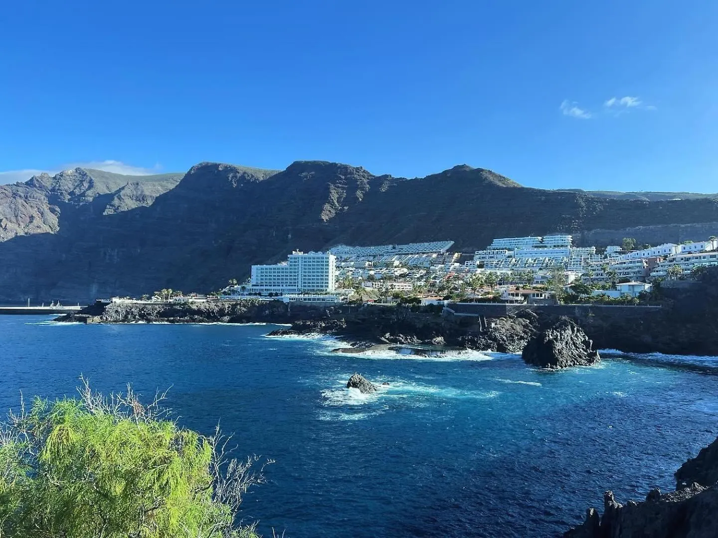 Apartamentos Arenas Negras Puerto Santiago Puerto de Santiago  Spanien
